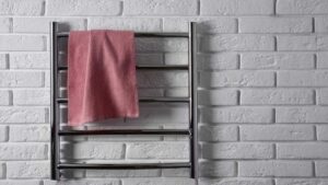 Heated Towel Bars: Luxurious Utility