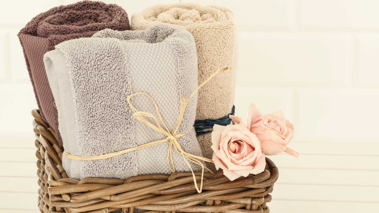 How Long Should You Use the Same Towel